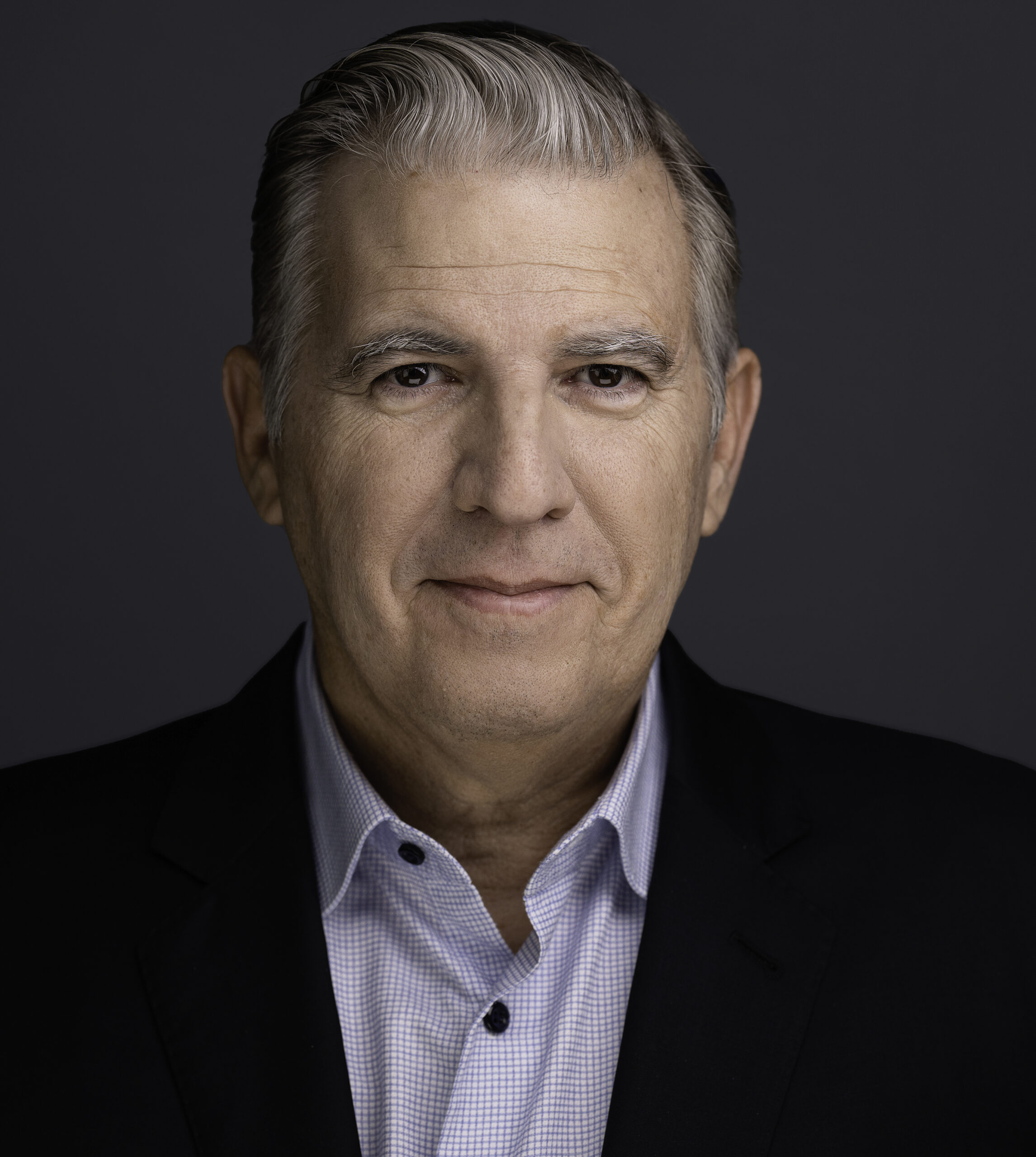 Mike Alvarez